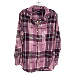 NEW Gap Boyfriend Flannel Shirt Womens Size Small Plum Plaid Cotton Button Front